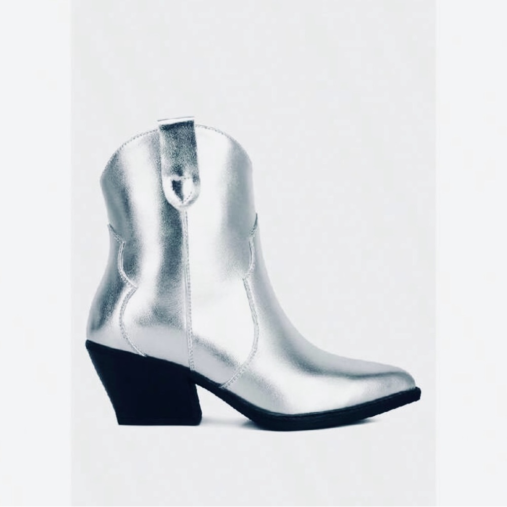 🔥BUY1 GET2 FREE👢🔥